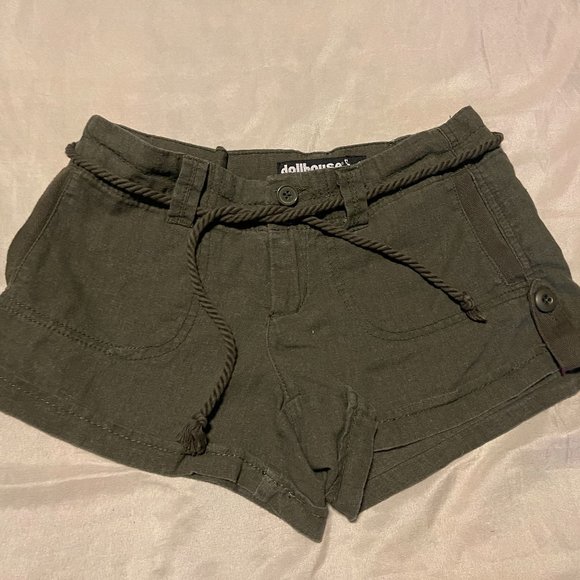 Dollhouse Green Shorts Size 1 - Picture 1 of 5